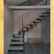 Лестница деревянная №28
